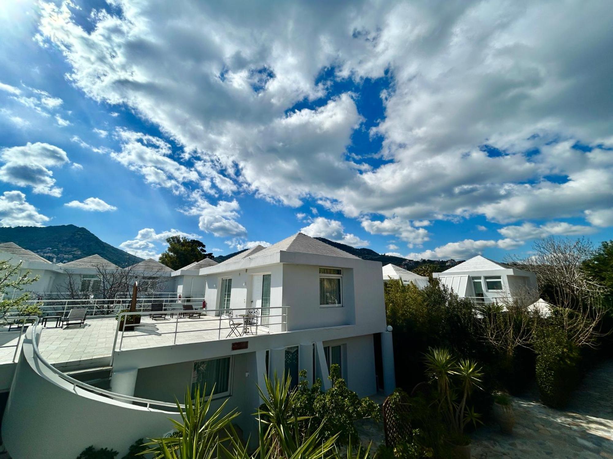 Loriet Hotel Mytilene Exterior photo