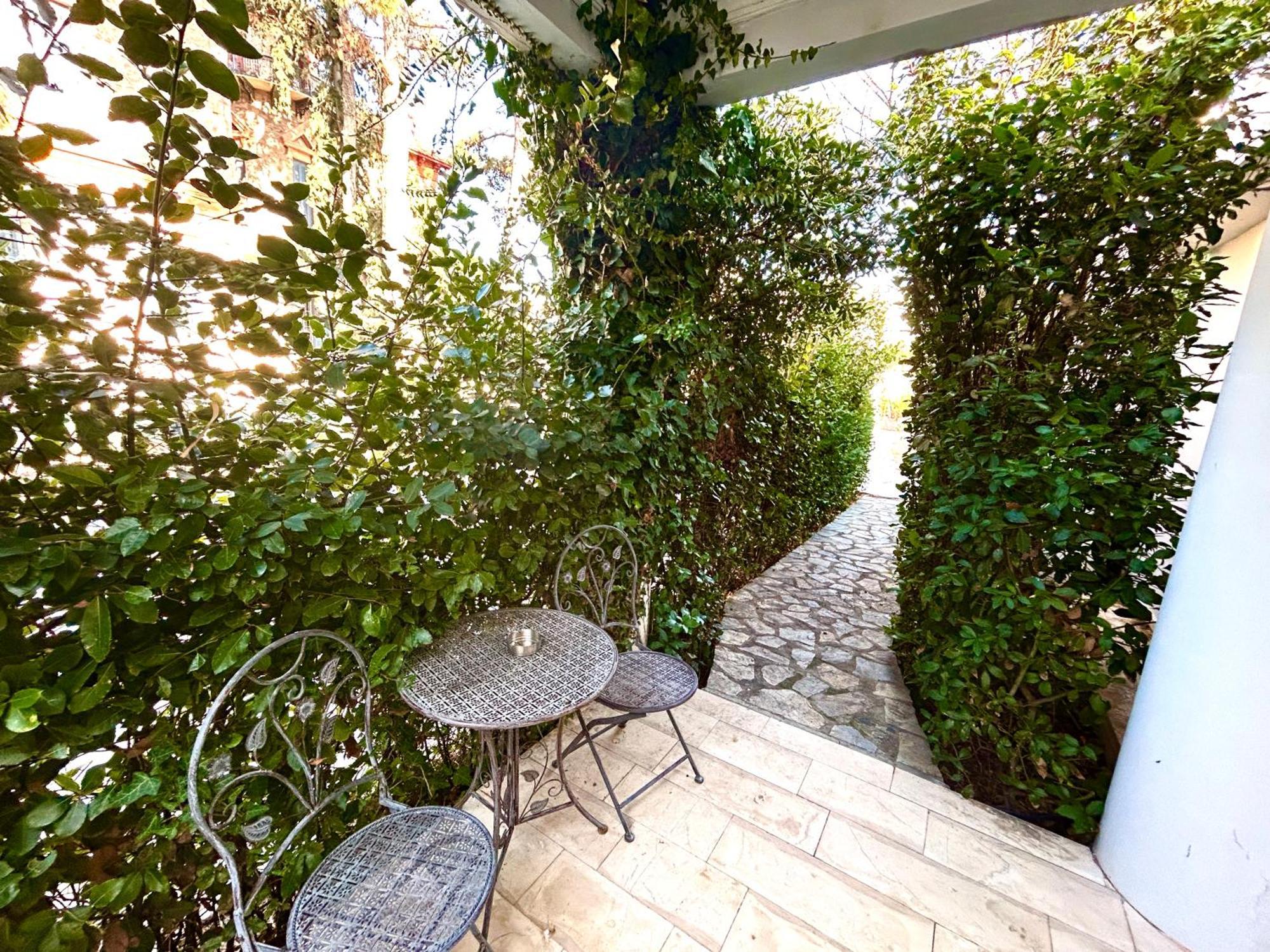 Loriet Hotel Mytilene Exterior photo