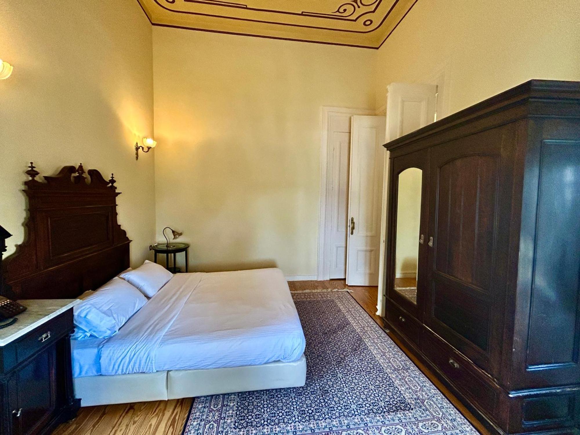 Loriet Hotel Mytilene Exterior photo